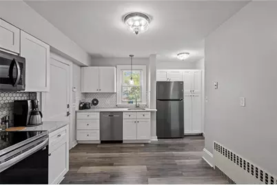 130 Elmgrove Avenue, Providence, RI 02906 - Photo 4