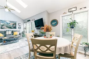 18 Acorn Ct, South Kingstown, RI 02879 - Photo 14
