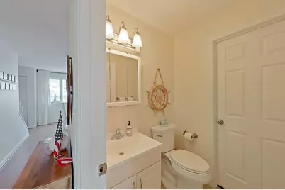 214 Goddard Row, Newport, RI 02840 - Photo 10