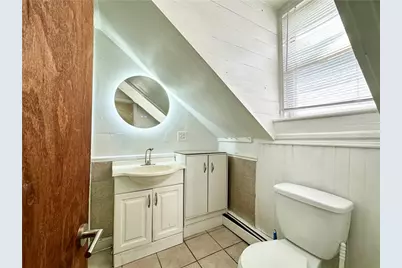 137 Sutton Street, Providence, RI 02903 - Photo 8