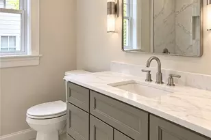 226 Jastram St, Providence, RI 02908 - Photo 6