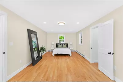 327 Shamrock Drive, Warwick, RI 02886 - Photo 12