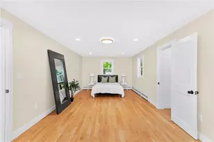 327 Shamrock Dr, Warwick, RI 02886 - Photo 12