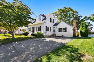 706 High St, Cumberland, RI 02864 - Photo 4