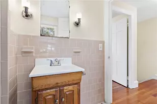 706 High St, Cumberland, RI 02864 - Photo 24