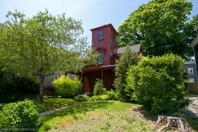 300 Broadway Avenue, Newport, RI 02840 - Photo 34