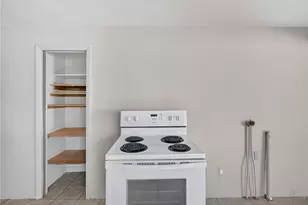 7 Belvedere St, Johnston, RI 02919 - Photo 22