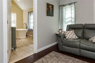 925 Cedar Swamp Rd, Warwick, RI 02886 - Photo 22