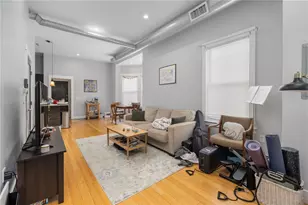 64 Pitman St, Providence, RI 02906 - Photo 2