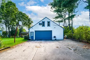 [Address not provided], Warwick, RI 02886 - Photo 1