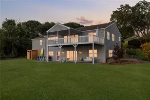 585 Seaside Dr, Jamestown, RI 02835 - Photo 8