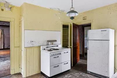 7 Princeton Street, Newport, RI 02840 - Photo 4