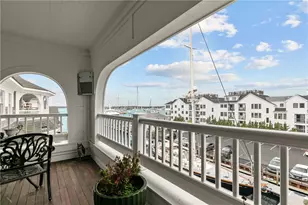 26 Brown and Howard, Newport, RI 02840 - Photo 20