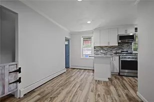 12 Mt Pleasant View Ave, Cumberland, RI 02864 - Photo 8