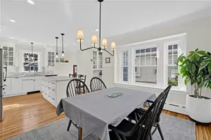28 Moorland Ave, Cranston, RI 02905 - Photo 12