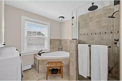 28 Moorland Avenue, Cranston, RI 02905 - Photo 32