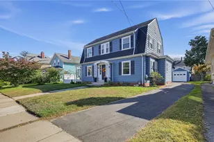 28 Moorland Ave, Cranston, RI 02905 - Photo 2