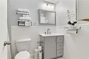 300 Smithfield Rd, North Providence, RI 02904 - Photo 14