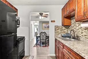 300 Smithfield Rd, North Providence, RI 02904 - Photo 10