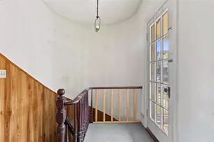 16 Duncan Ave, Providence, RI 02906 - Photo 20
