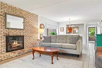 650 East Greenwich Avenue #2-111, West Warwick, RI 02893 - Photo 10