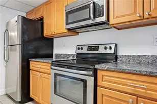 650 E Greenwich Ave, West Warwick, RI 02893 - Photo 4