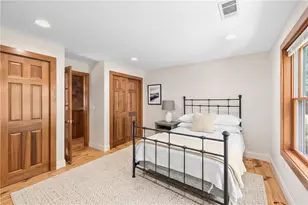 900 S Rd, East Greenwich, RI 02818 - Photo 38