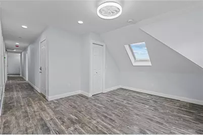 17 Selkirk Rd Road #3, Cranston, RI 02905 - Photo 10