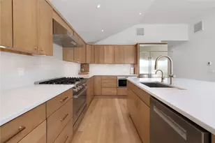 76 Warren Ave, Middletown, RI 02842 - Photo 8