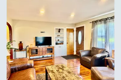 52 Grinnell Avenue, Tiverton, RI 02878 - Photo 8