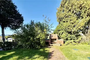 52 Grinnell Ave, Tiverton, RI 02878 - Photo 30