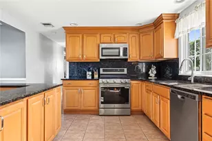 55 Frances Dr, Cranston, RI 02920 - Photo 22