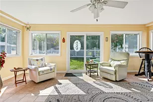 55 Frances Dr, Cranston, RI 02920 - Photo 16