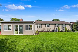 55 Frances Dr, Cranston, RI 02920 - Photo 6