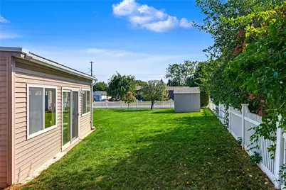 55 Frances Drive, Cranston, RI 02920 - Photo 4