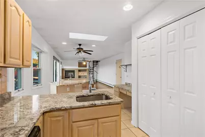 487 Union Street, Portsmouth, RI 02871 - Photo 18