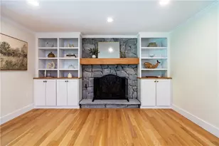 5763 Post Rd, East Greenwich, RI 02818 - Photo 18