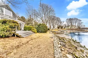 33 Samoset Ave, Barrington, RI 02806 - Photo 1