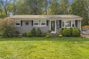 458 Field Hill Rd, Scituate, RI 02815 - Photo 1