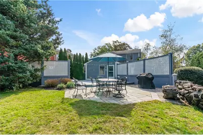 77 Cliff Drive, Bristol, RI 02809 - Photo 40