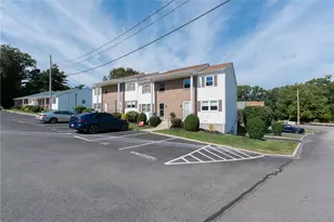 15 Scenery Ln, Johnston, RI 02919 - Photo 2