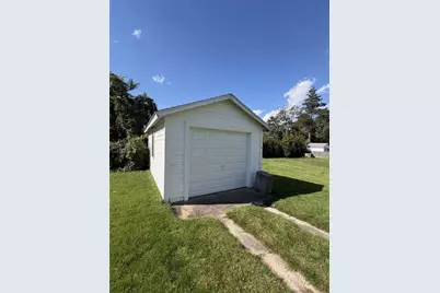 39 Chester Avenue, Westerly, RI 02891 - Photo 16