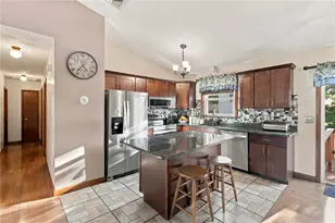 17 Brook St, West Warwick, RI 02893 - Photo 6