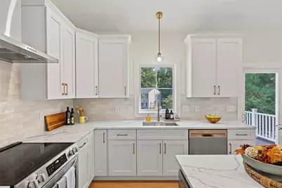 31 Huckleberry Trail, Narragansett, RI 02874 - Photo 10