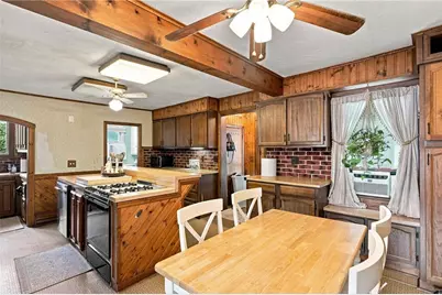 41 Mount Hope Avenue, Bristol, RI 02809 - Photo 4