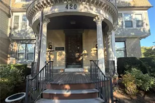 420 Angell St, Providence, RI 02906 - Photo 2