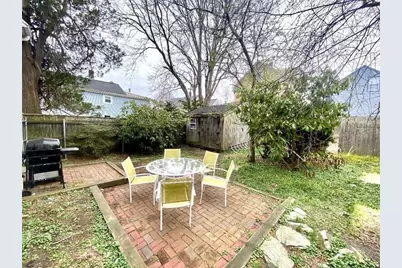 32 McAllister Street, Newport, RI 02840 - Photo 14