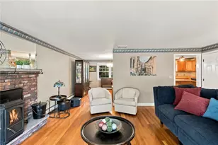 5 Lucille Dr, Smithfield, RI 02828 - Photo 4