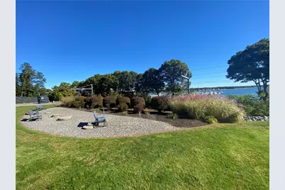 3940 Post Road, Warwick, RI 02886 - Photo 12