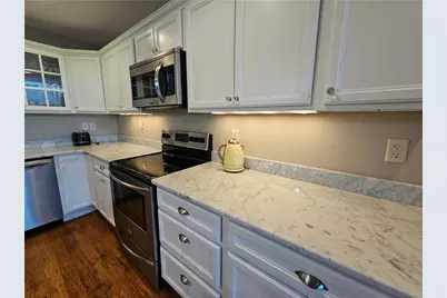 1 Tupperware Drive #329, North Smithfield, RI 02896 - Photo 6